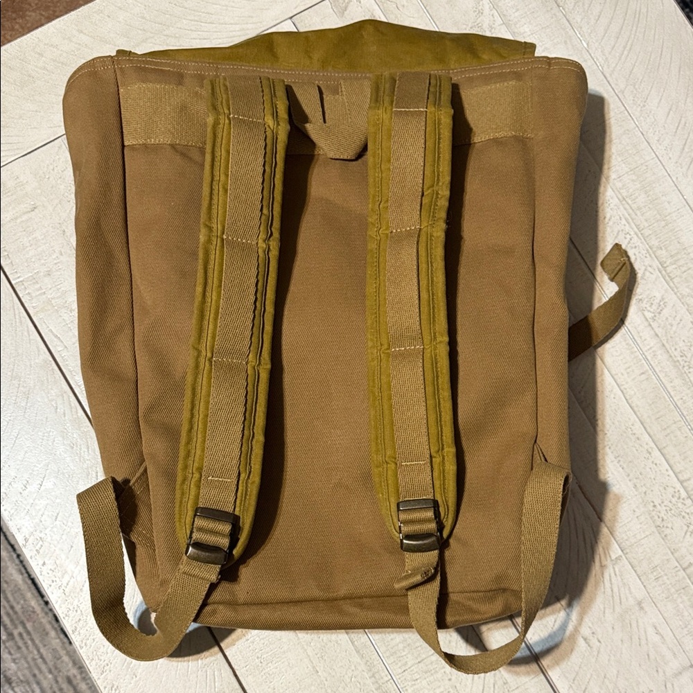 CC Filson Co ., Ranger Backpack - Picture 5 of 9